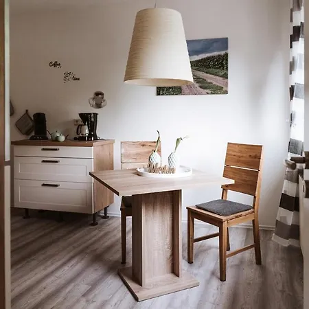 Zwischen Den Feldern * Apen